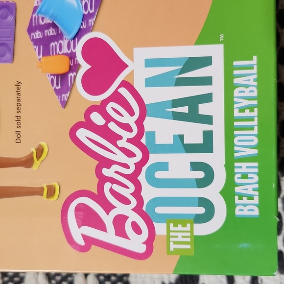Barbie Loves The Ocean Beach Volleyball Playset NIB - never opened - Picture 2 of 4